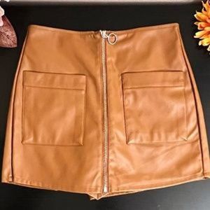 Women’s Levi blue capris jeans shorts 166